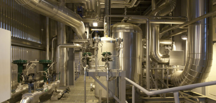 Bruselas aprueba un plan español de 50 millones para impulsar la descarbonización en redes térmicas