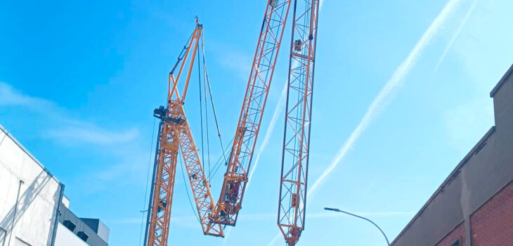 La grúa Liebherr MK 88 se consolida en el mercado ibérico como un modelo líder, por su fiabilidad a largo plazo