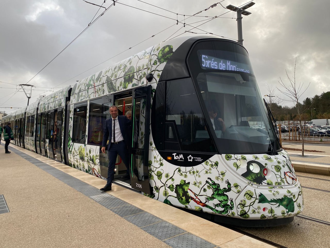 CAF se adjudica un contrato de 150 millones de euros con la red de transporte regional de París