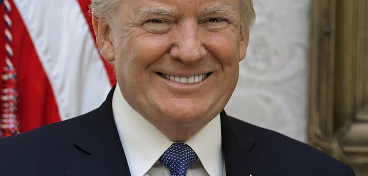 Trump anuncia aranceles del 50% para vehículos y acero de Canadá desde el 1 de enero de 2027