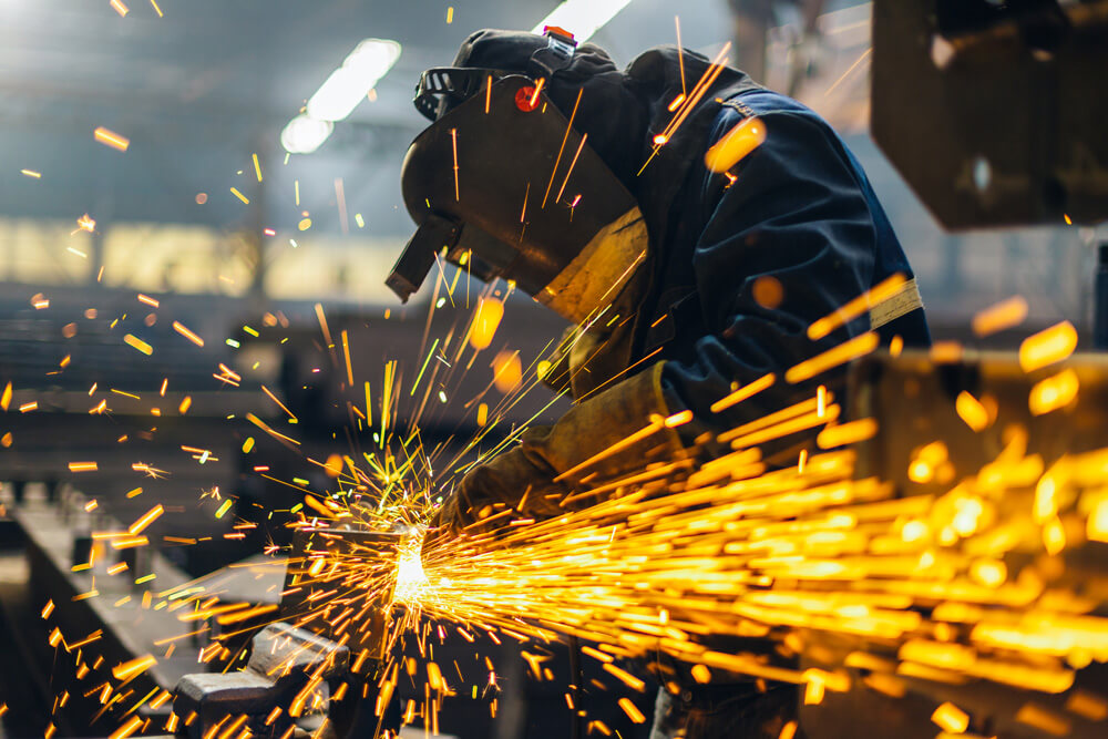 En mayo, aumenta la producción en el sector del metal