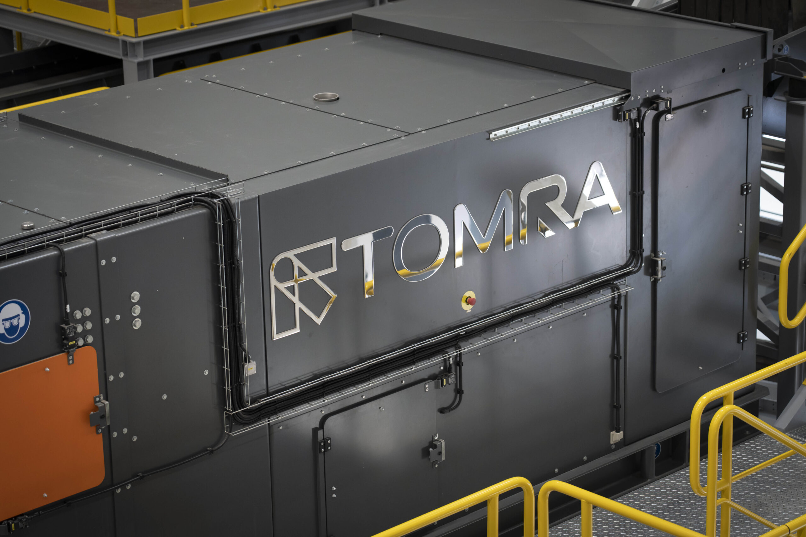 Acero inoxidable, metales pesados y mucho más: TOMRA amplía la gama de aplicaciones de su tecnología Dynamic LIBS