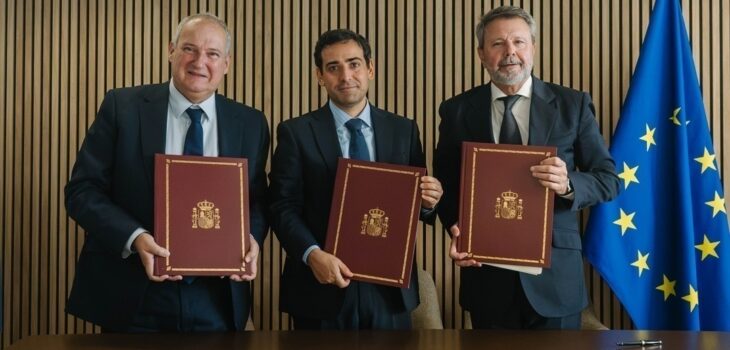 El ministro Hereu y el vicepresidente de la Comisión, Stéphane Séjourné, abordan los retos de competitividad de la industria europea