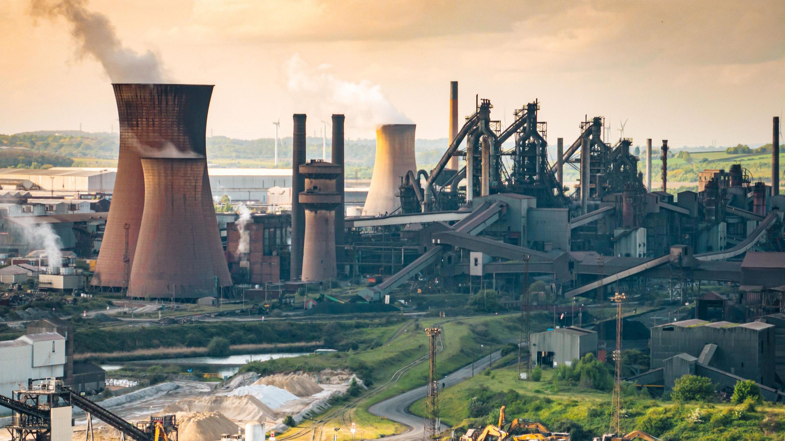 La siderurgia del Reino Unido pierde terreno frente a sus rivales europeos debido a los precios exorbitados de la electricidad
